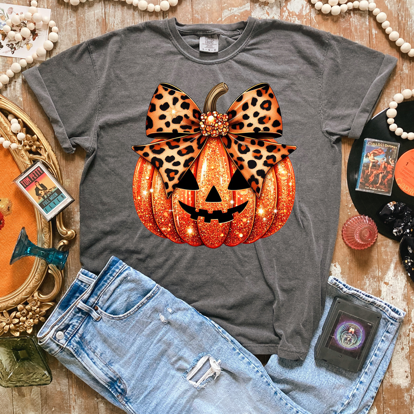 Halloween Pumpkin Bow CC Graphic Tee